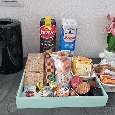 Mito Apartment カリアリ エクステリア 写真